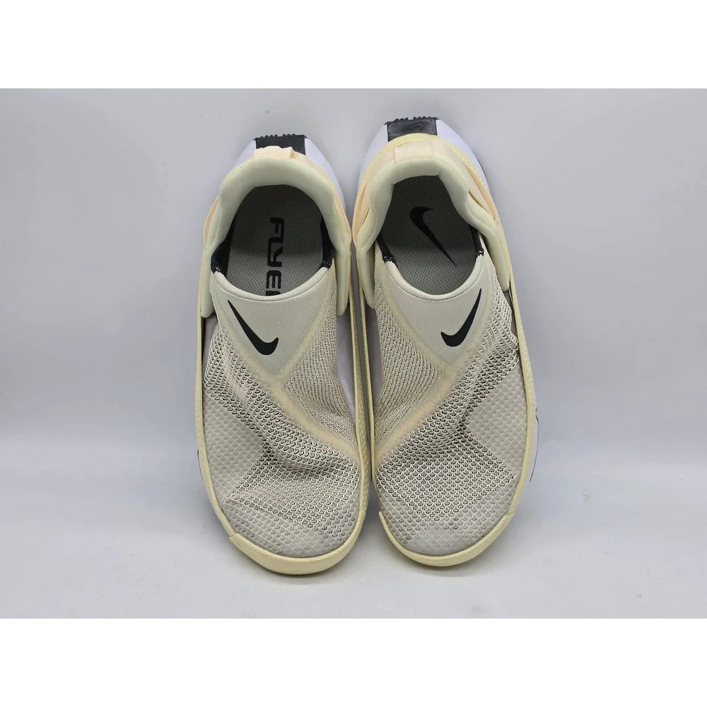 Nike Go FlyEase Alabaster Muslin Womens 7 Hands Free Shoes DR5540-700